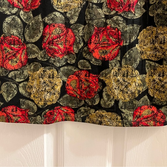 LuLaRoe Julia Rose Print Dress - Picture 4 of 9